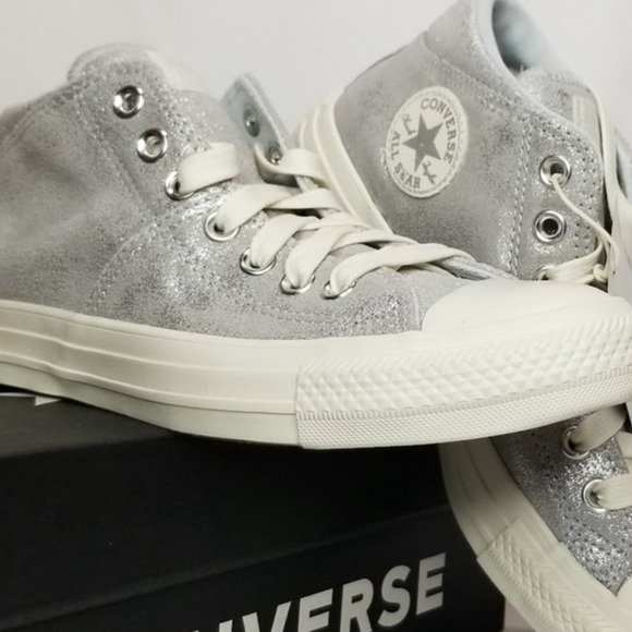 Converse Women's CTAS Madison Canvas Mid  Sneaker Size 8 Silver A12502C  NWT - Picture 1 of 10